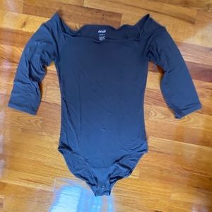 Long sleeve body suit